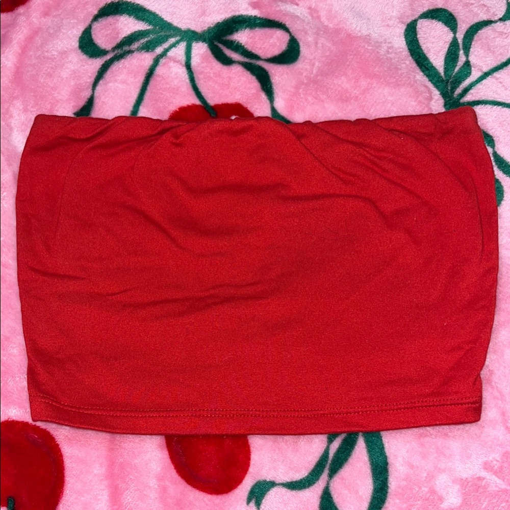 Windsor Scarlet Strapless Top